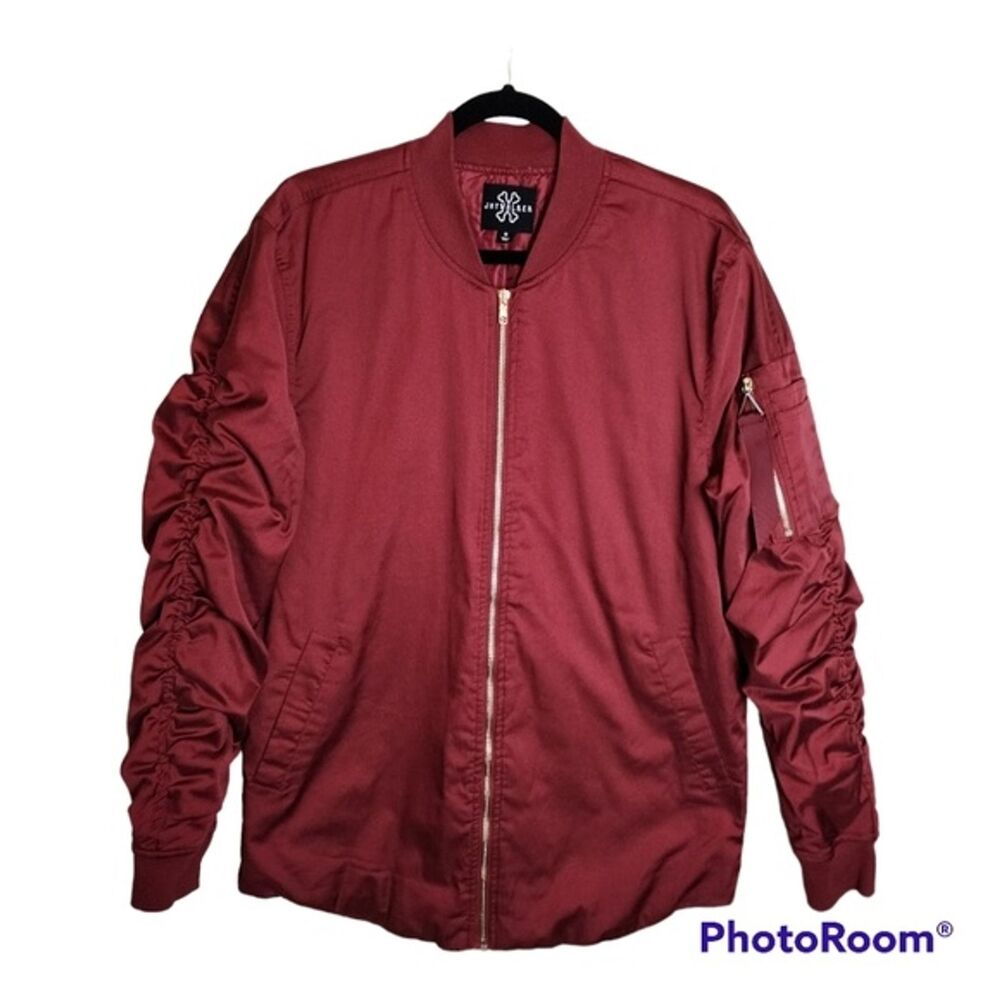 Jaywalker Men’s Burgundy Lightweight Bomber Jacket Medium Gathered Arm Detail